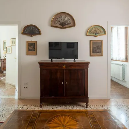 Tiepolo Apartment In The Biennale District R&R Venise Extérieur photo