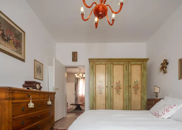 Tiepolo Apartment In The Biennale District R&R