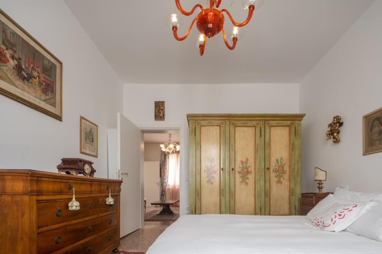 Appartement Tiepolo In The Biennale District R&r Venetië